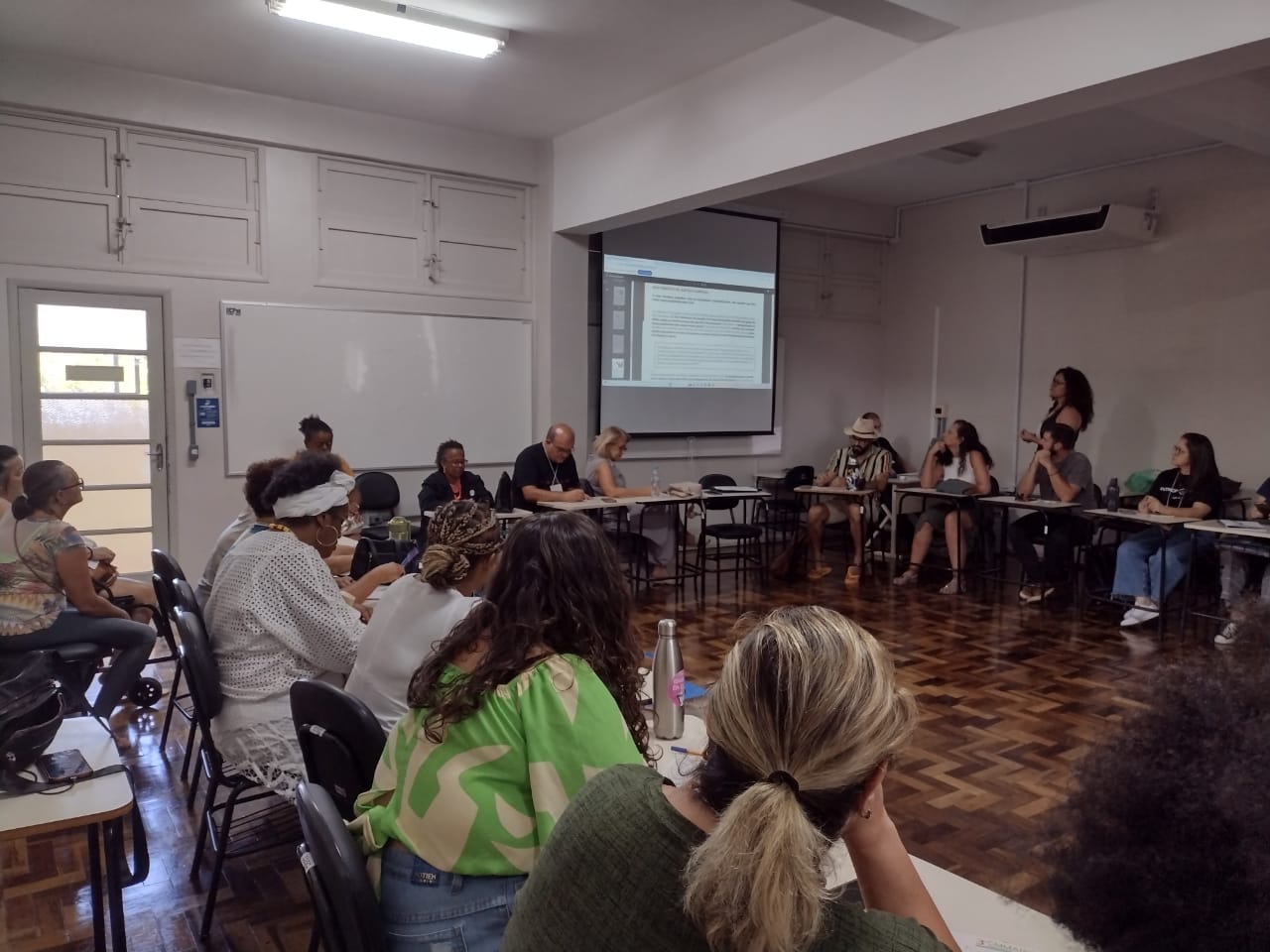 GTs elaboraram dez propostas que serão levadas à etapa estadual, que acontece em março, em Porto Alegre
