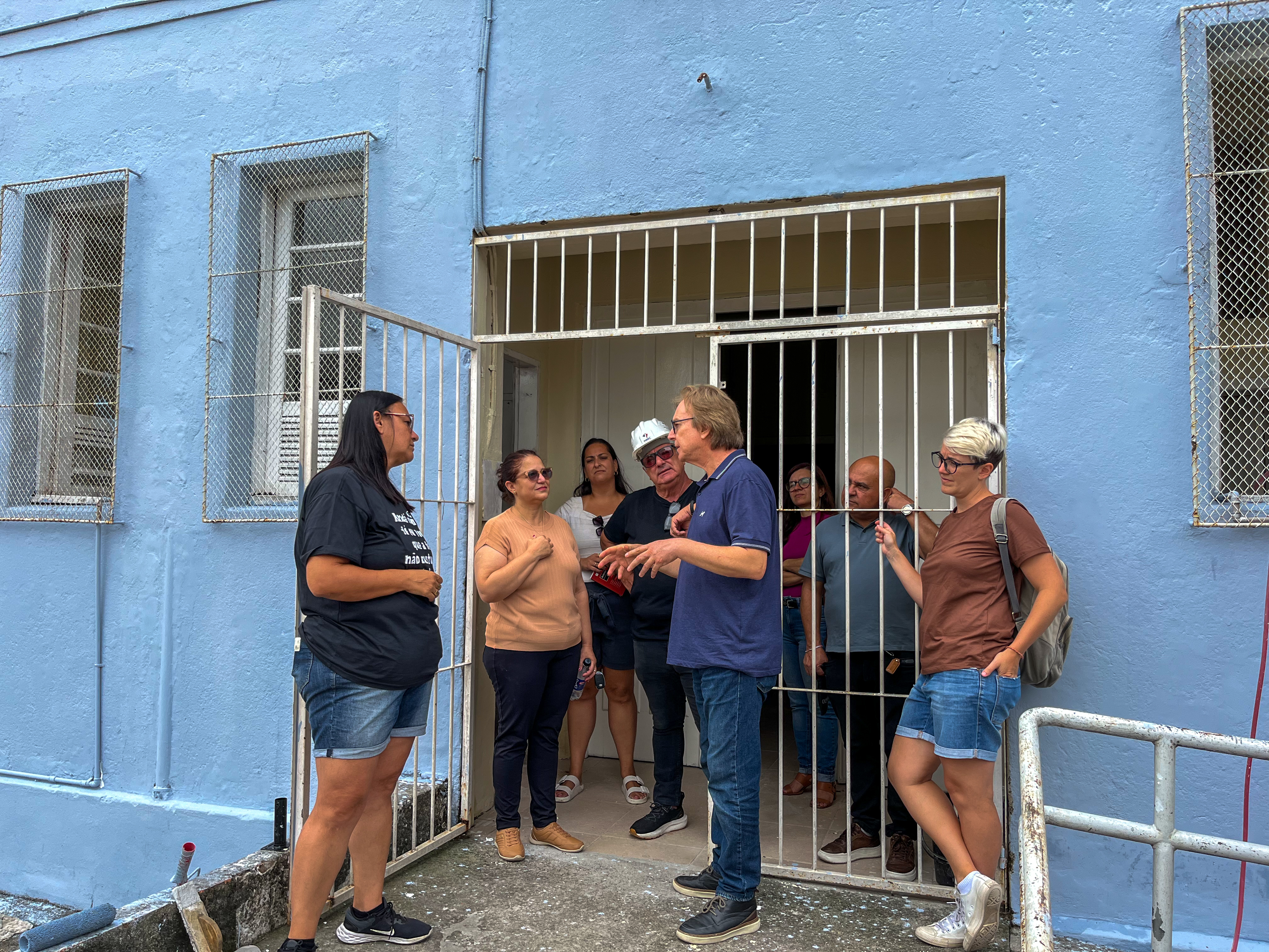 Acompanhado de equipe técnica, secretário checou o progresso das obras na Emef Osvaldo Cruz e Emei Bernardo de Souza