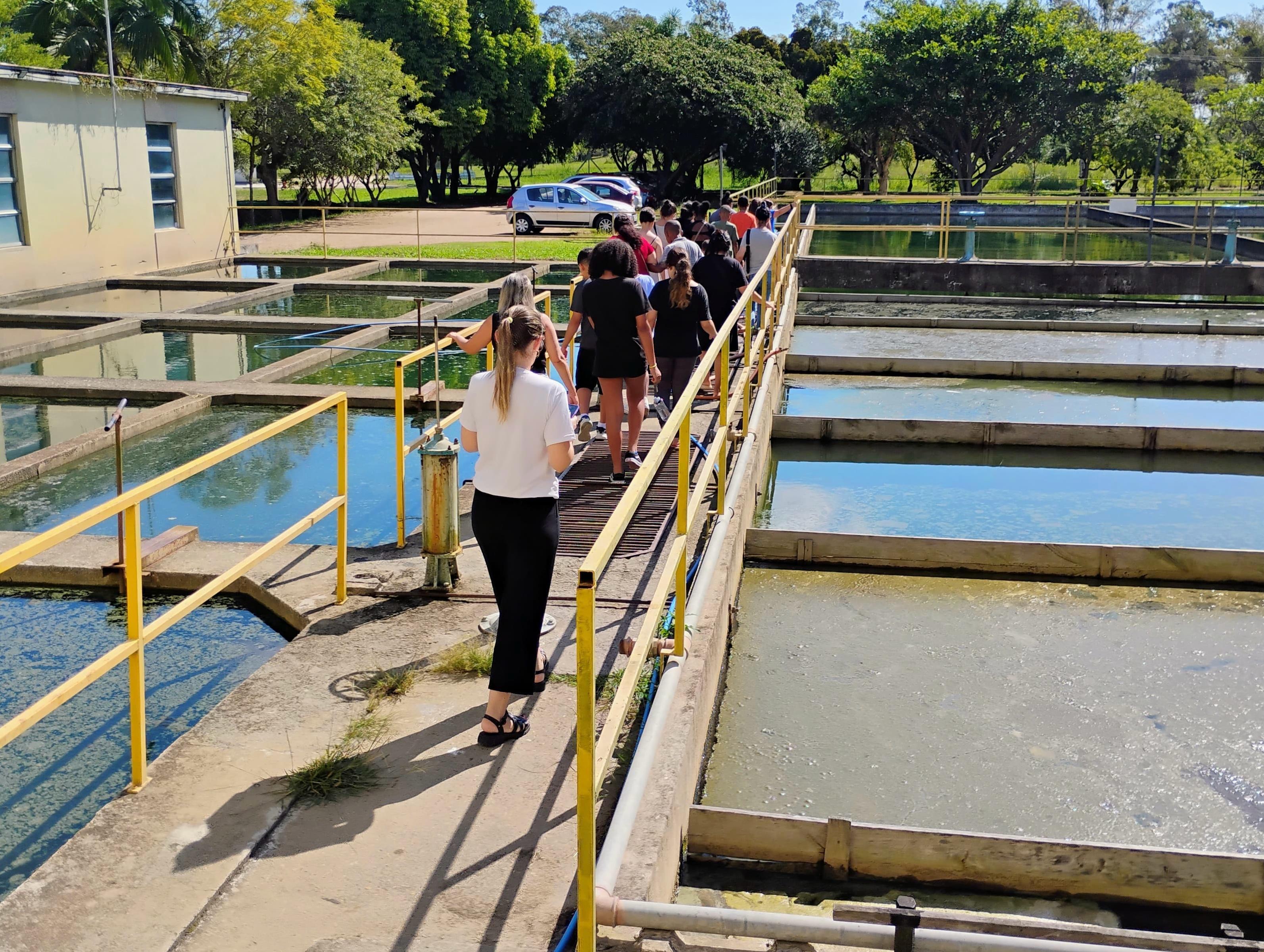 Atividade realizada na sede do projeto Sala Verde visa incentivar práticas ambientais sustentáveis