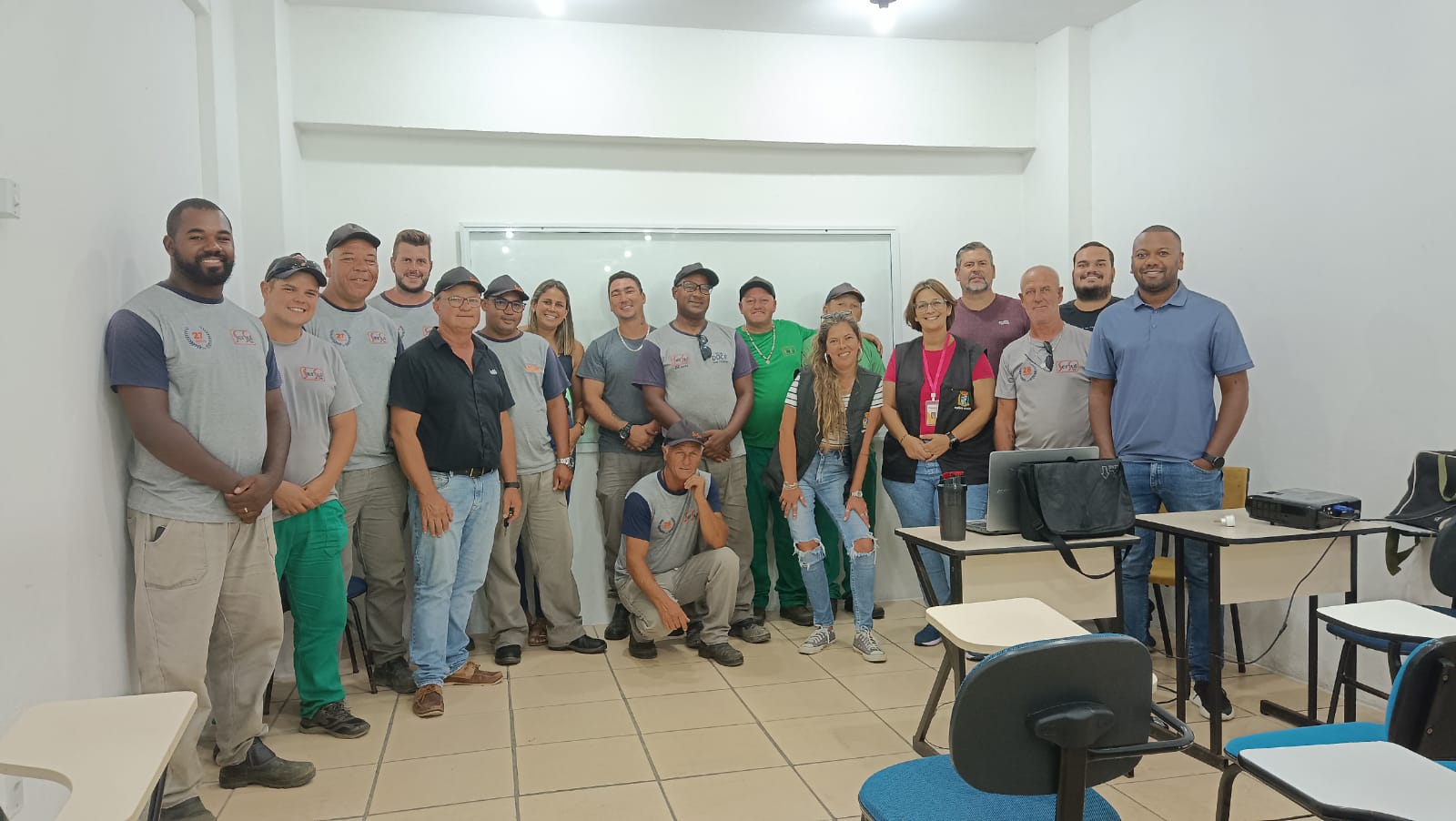 Curso foi ministrado por equipe da Vigilância Ambiental da Secretaria Municipal de Saúde