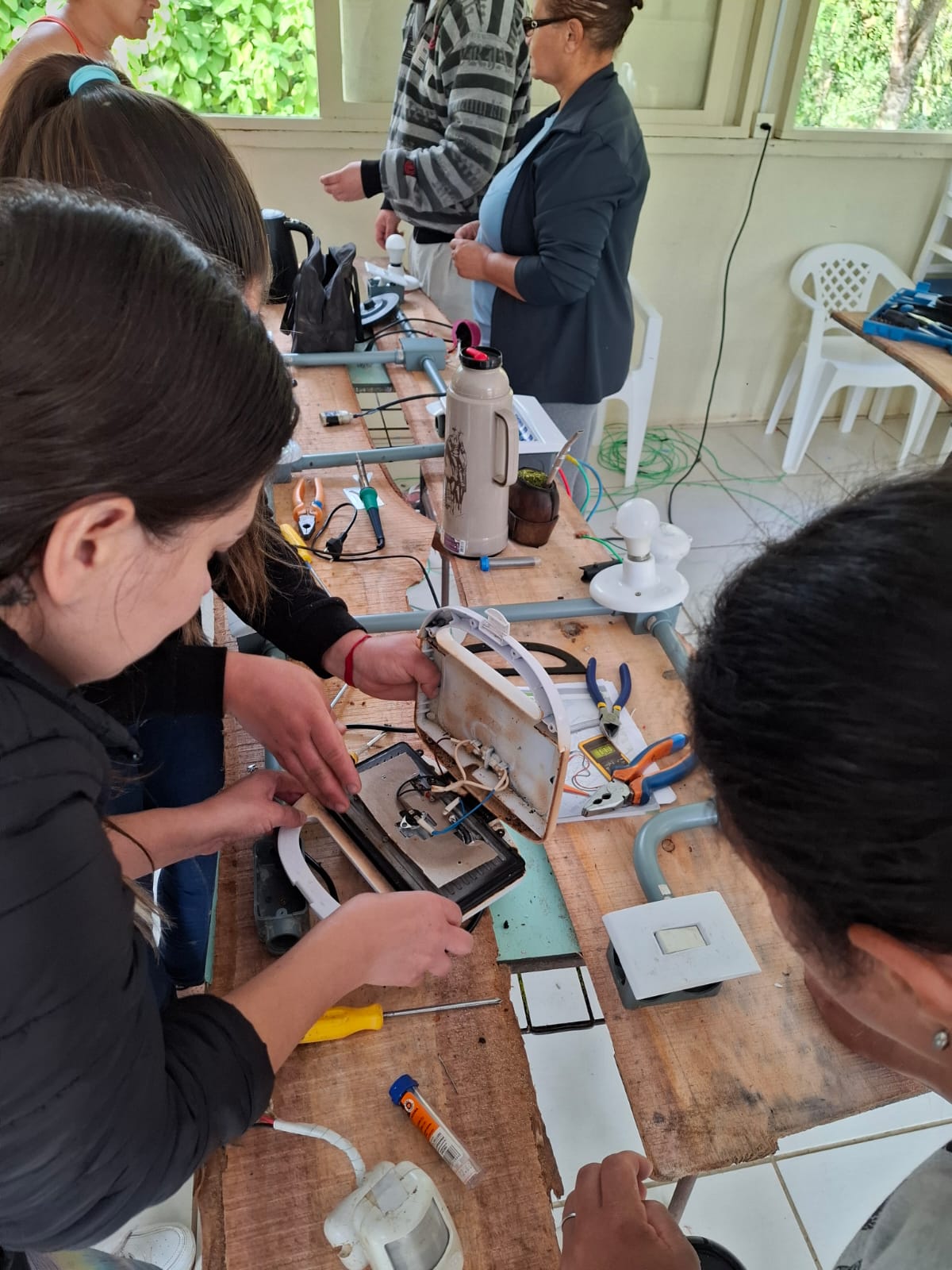 Abril tem programação encerrada com o curso Eletricista Rural no 7º distrito