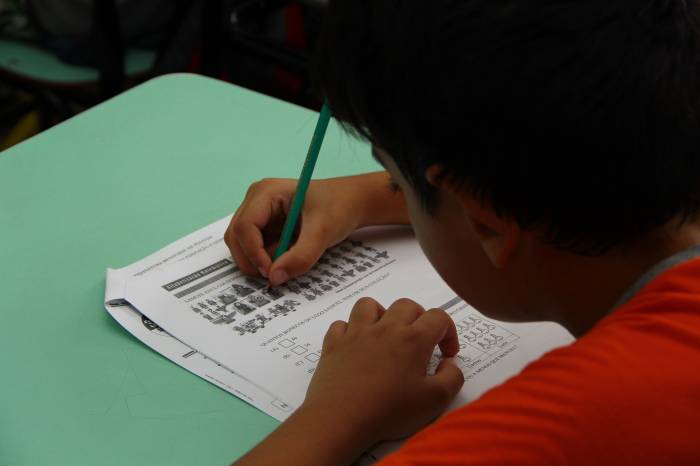 Cerca de 14 mil estudantes do Ensino Fundamental participam do exame nesta quinta-feira (5)