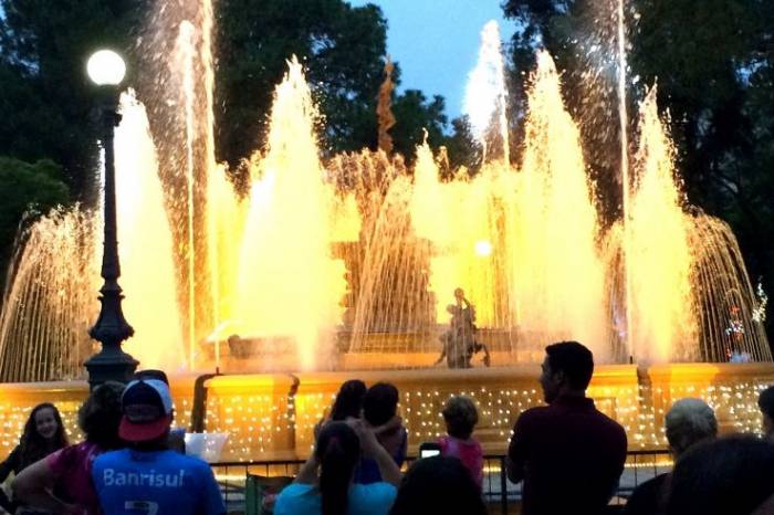 Decoração começa a ser montada no dia 4 de dezembro, na Praça Coronel Pedro Osório