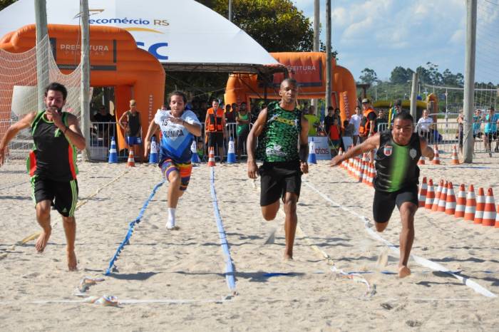 Evento, organizado pela Prefeitura – em parceria com o Sesc –, foi na areia da praia. Destacou-se prova de paratletismo, inédita na competição