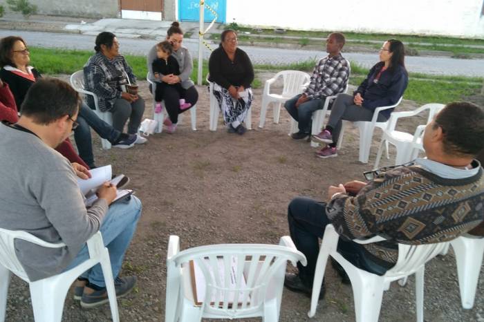 Círculos de construção da paz são utilizados com os moradores para minimizar conflitos