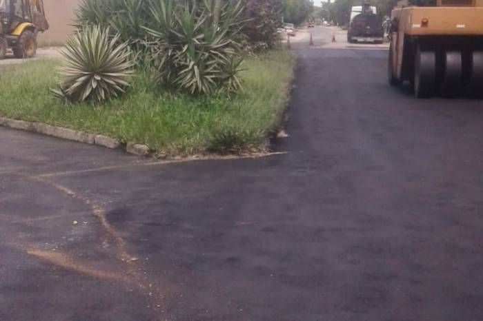 Secretaria de Obras e Pavimentação transforma uma simples operação tapa-buracos em intervenções de maior porte