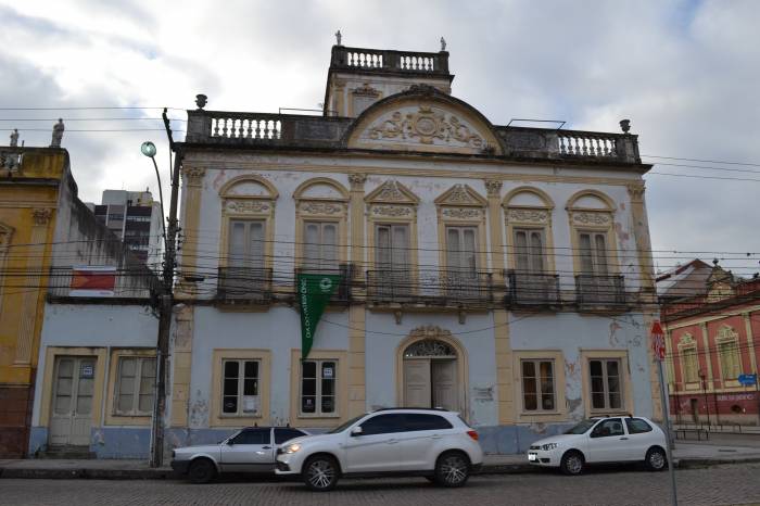 Matéria dispõe sobre ações emergenciais destinadas ao setor cultural durante a pandemia