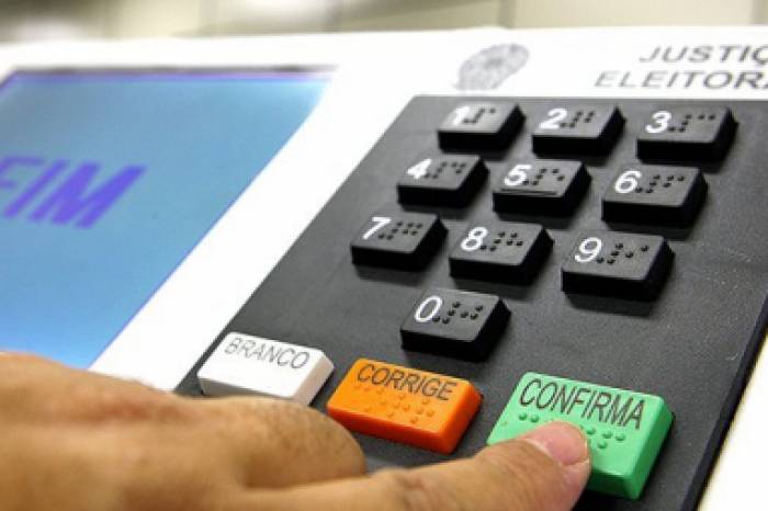 Votação vai das 8 às 17h ininterruptamente