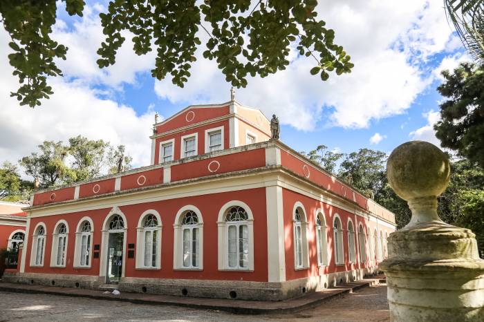 De 30 de maio a 17 de junho, o local abre mais cedo nos fins de semana