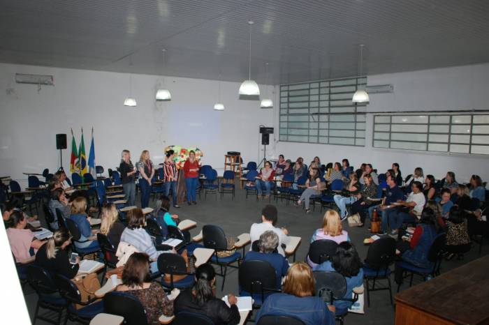 Atividade ocorreu em três etapas, na tarde desta quinta-feira