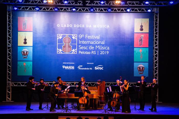 Grupo circense faria parte do encerramento do evento