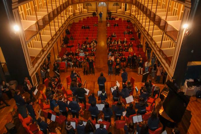 Theatro Sete de Abril abre as portas para o aniversário de Pelotas