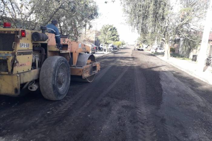 Secretaria de Obras realiza intervenções em vias do Fragata e do Centro