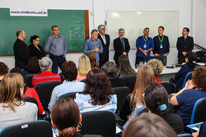 Prefeito em exercício Idemar Barz participou do evento