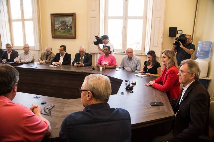 Paula atendeu pedido de parlamentares e ampliou o diálogo com o sindicato