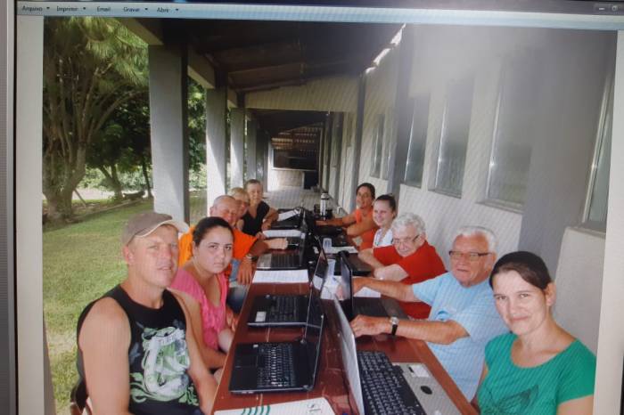 Trabalho conjunto da Prefeitura e do Senar oportuniza acesso à tecnologia a moradores do campo