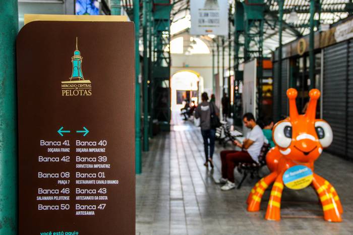 Segunda e terça-feira, 8 e 9 de maio, não haverá expediente na banca 75 do Mercado Central