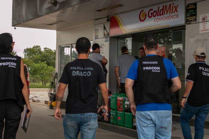 Distribuidoras geram alta nos preços dos combustíveis