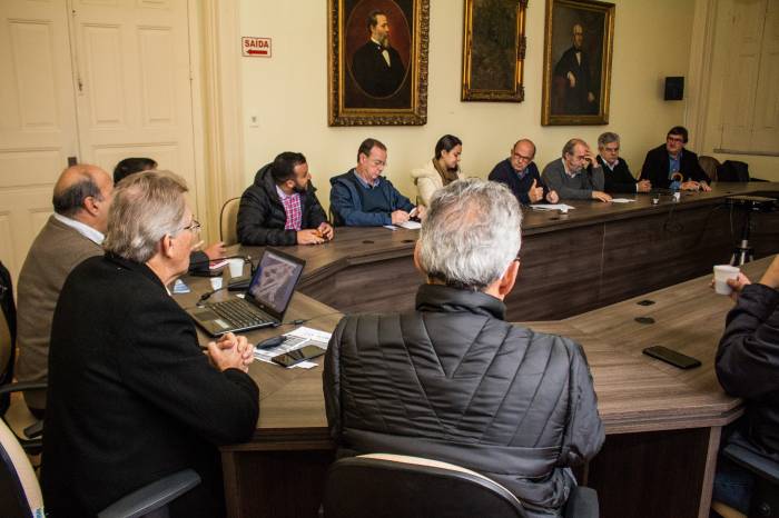 Idemar acompanhou encontro semanal em que as secretarias municipais apresentam suas demandas e planejam ações conjuntas