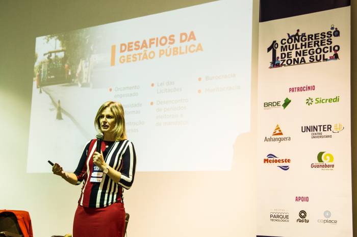 Pelotas foi representada pela prefeita Paula Mascarenhas, que falou sobre iniciativa pública e desenvolvimento regional