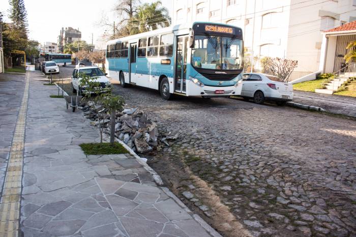 Projeto corrige problemas de drenagem e leva asfalto entre Andrade Neves e Marechal Deodoro