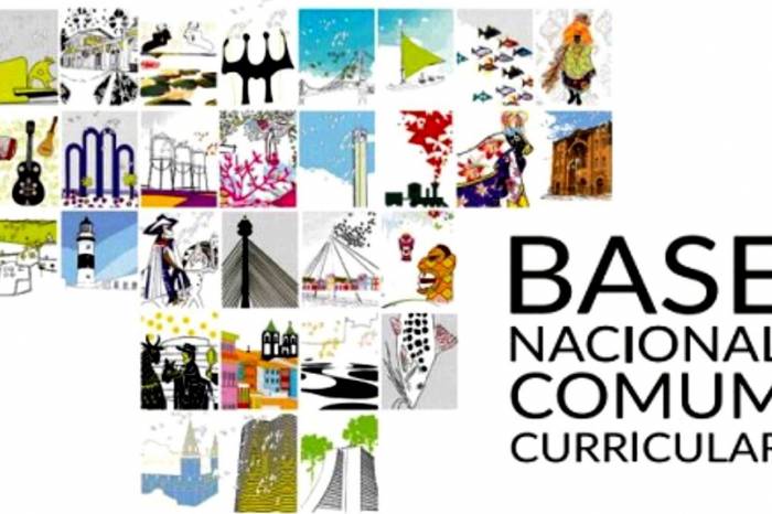Secretário Artur Corrêa falou sobre relevância da implantação do referencial na Rede Municipal