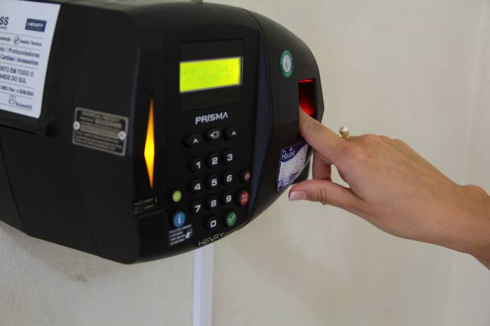 Nos dias 12 e 13 de fevereiro somente serviços essenciais serão mantidos