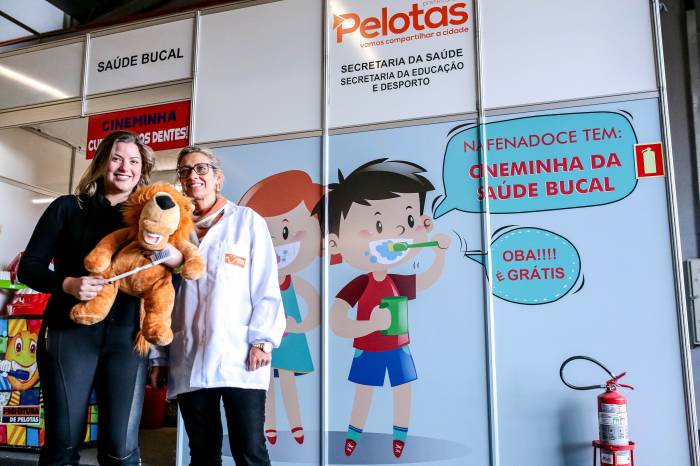 Projeto Sorrindo na Escola ficou na 13º posição entre as 138 experiências inscritas de todo o país