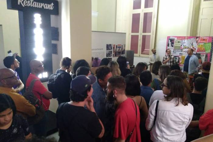 Exposição sobre os 50 anos da rebelião Stonewall e trajetória LGBTI pode ser vista até 13 de dezembro, no Paço Municipal
