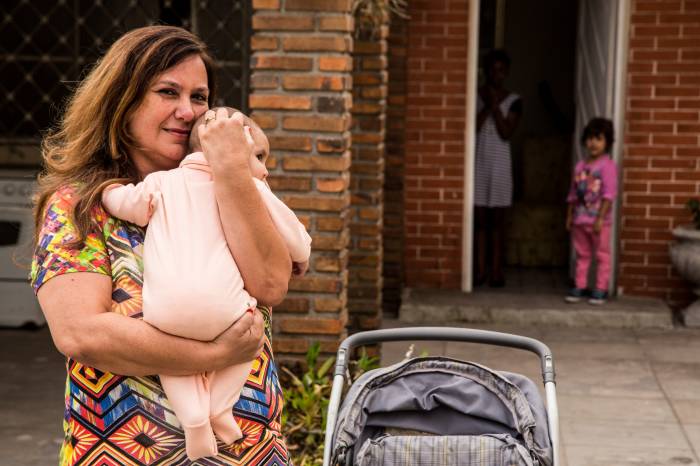 Iniciativa que representa a continuidade da convivência em um núcleo familiar, estimulando a sociabilidade e o cuidado, acolheu 79 crianças e adolescentes