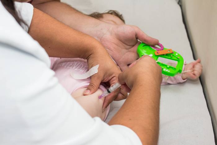 Quase 97 mil pessoas já se vacinaram contra a gripe em Pelotas. Ainda há doses disponíveis