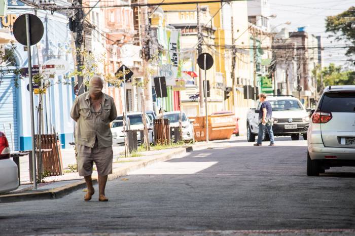 Terceira fase da pesquisa nacional aponta que domingo é o dia em que os pelotenses ficam mais em casa