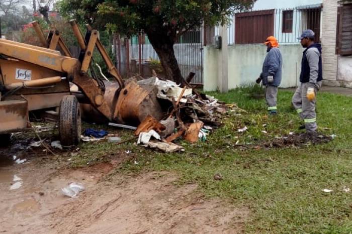 Mutirão ocorre, nesta quarta, no bairro Três Vendas e inclui limpeza manual
