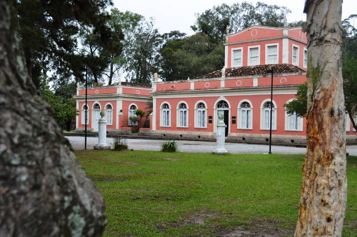 Em janeiro e fevereiro espaço realiza atendimento em turno único