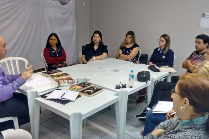 Curso teve o objetivo de propor um ensino coerente com as necessidades atuais
