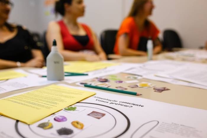Segunda-feira teve exames de saúde, palestra, ginástica laboral e doação de sangue