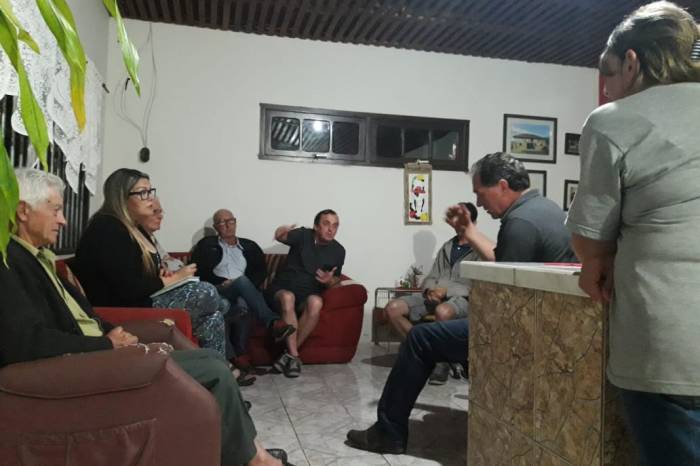 SDR apoia empreendedores e comunidade para qualificar faixa de domínio e construir pórtico na entrada da Colônia