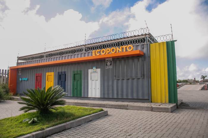 Confira o que funciona no feriadão de Tiradentes