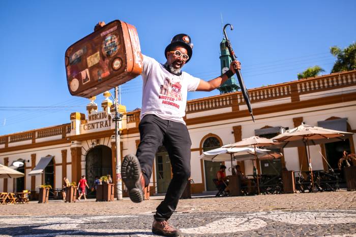 Personagem comemora com evento no Mercado Central, neste sábado