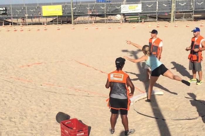 Evento esportivo será na areia da praia, na tarde de sábado (15)