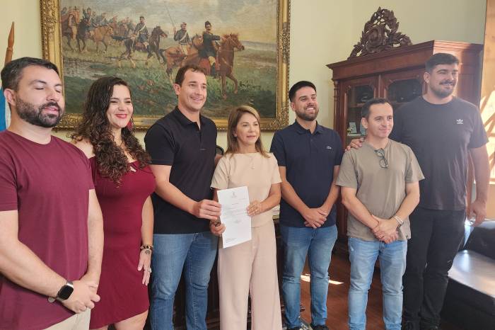 A Mensagem 007/2025 prevê um reajuste salarial de 6,27% para os professores