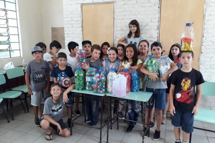 Alunos e professores mobilizaram-se para colaborar com a iniciativa, que é responsável por destinar recursos a ONGs de Pelotas