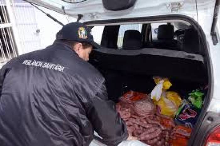 Equipe liberou 58 alvarás novos e renovou 190 entre os dias 1º e 31