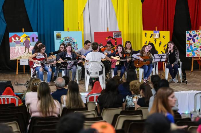 Evento contou com a participação de 45 escolas do município