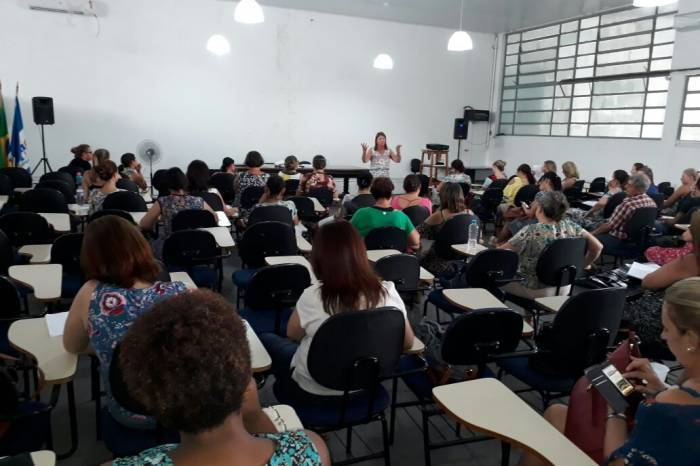 Base Nacional Comum Curricular e Documento Orientador Municipal também pautarão a atividade que reunirá representantes das 89 escolas municipais