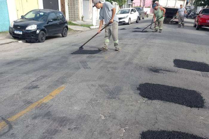 Os serviços em mais sete locais devem ser concluídos na quinta.