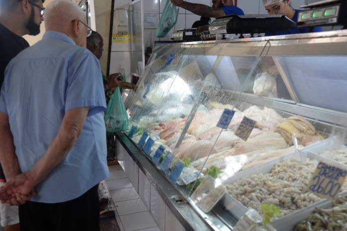 Comitê Gestor reúne-se dia 26 para determinar número de bancas extras para atuar com vendas de pescado na cidade