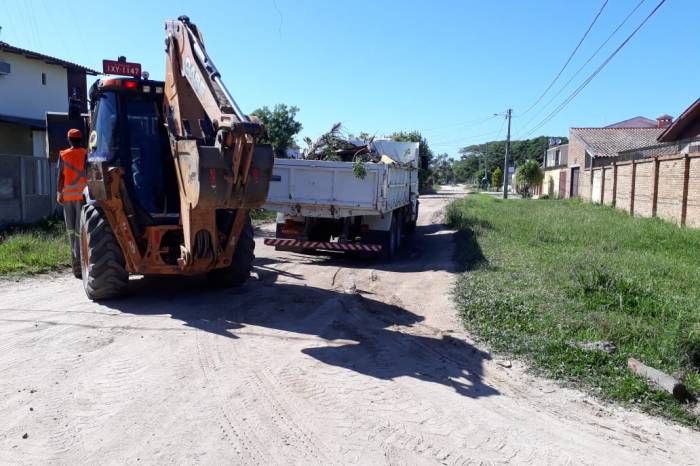 As ações incluem de retirada de lixões, limpeza de valetas e drenagem