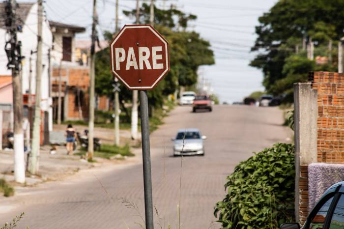 Sábado de lockdown em Pelotas é marcado por autuações
