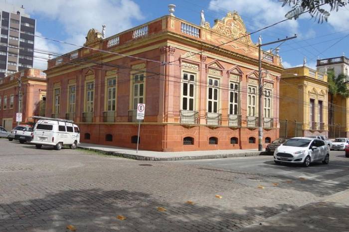 Secretarias de Turismo e Cultura e Ufpel organizam tour histórico-cultural pelos casarões do centro histórico no dia 24